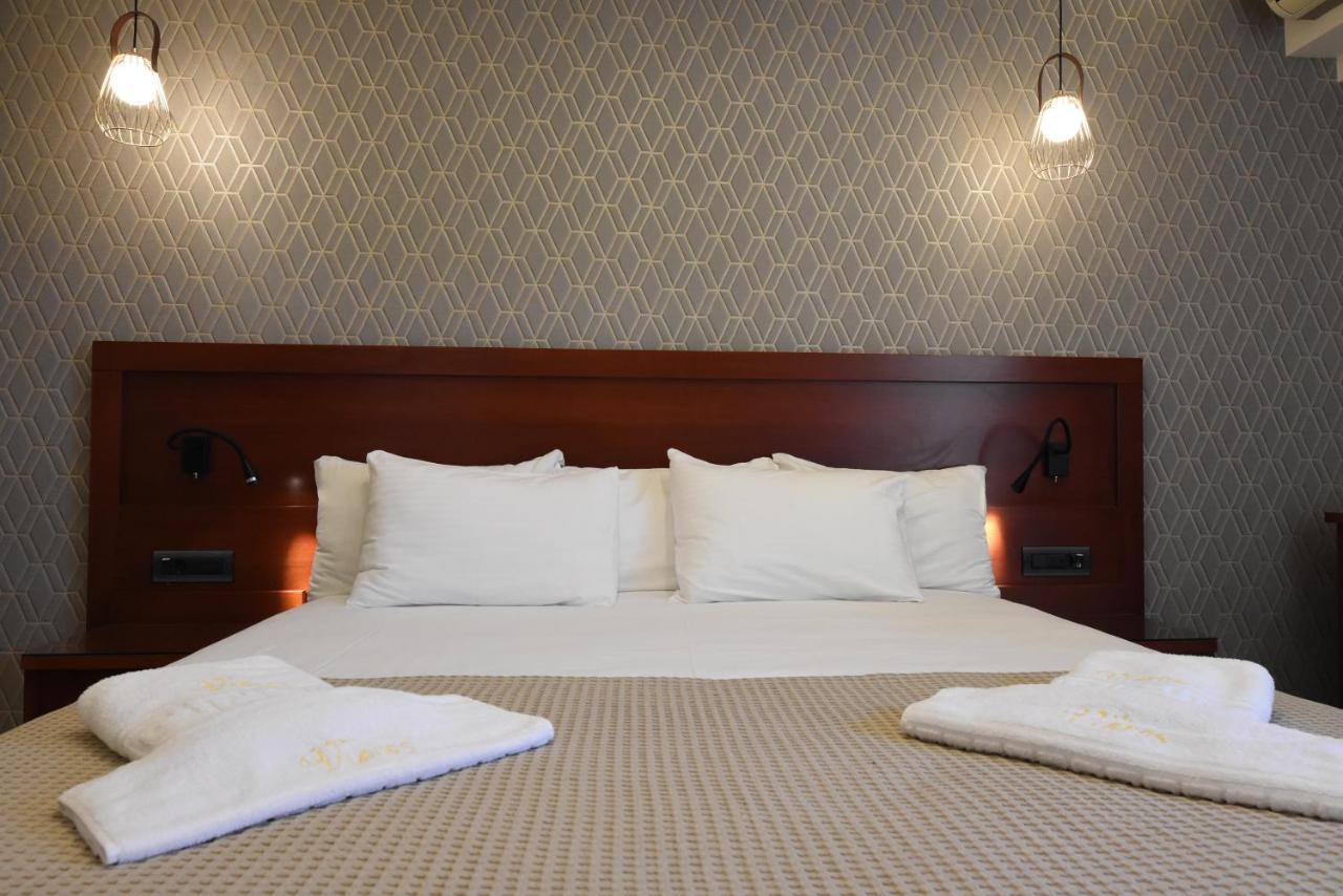 Viaros Hotel Apartments Tolón Dış mekan fotoğraf