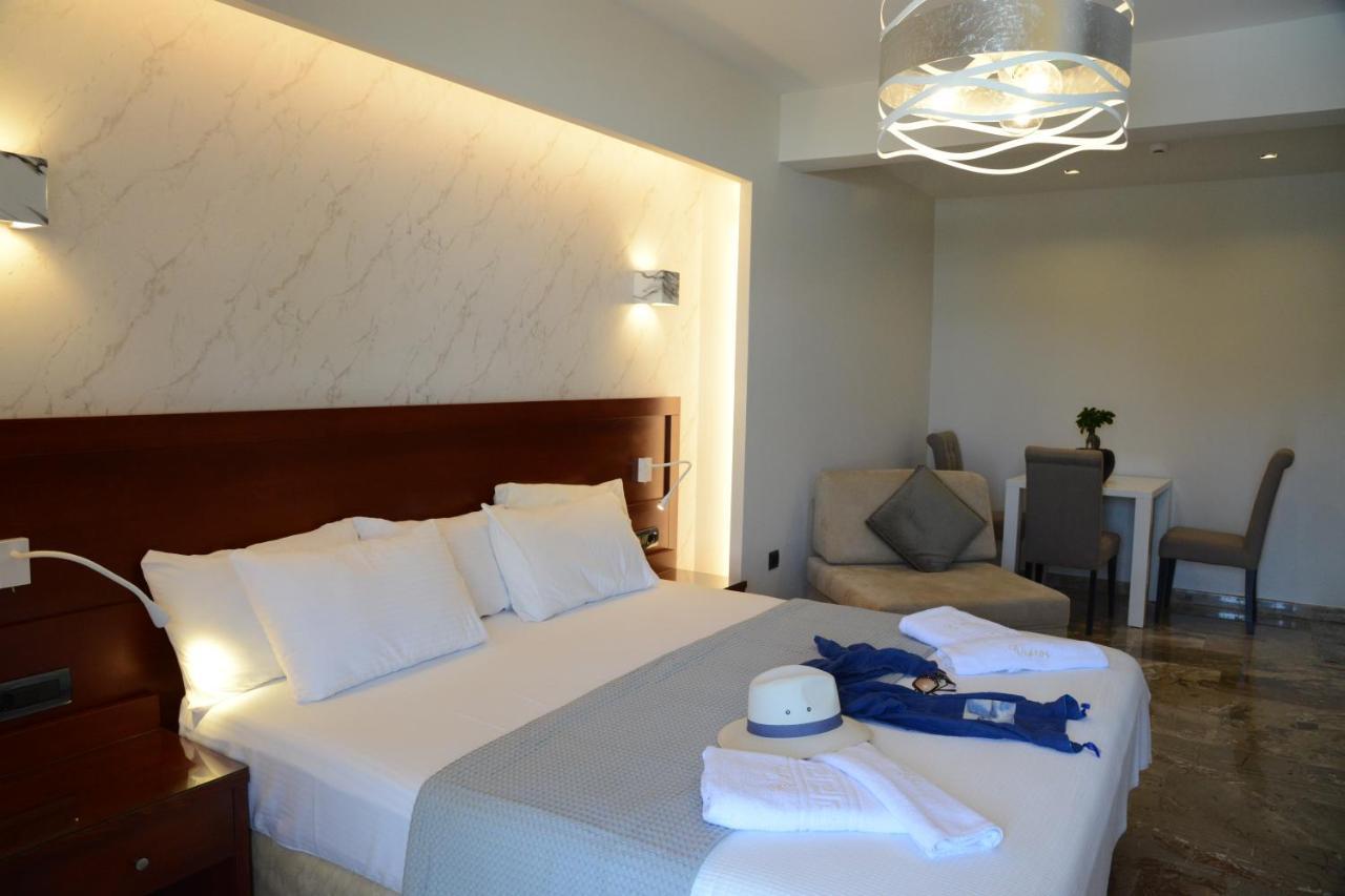 Viaros Hotel Apartments Tolón Dış mekan fotoğraf
