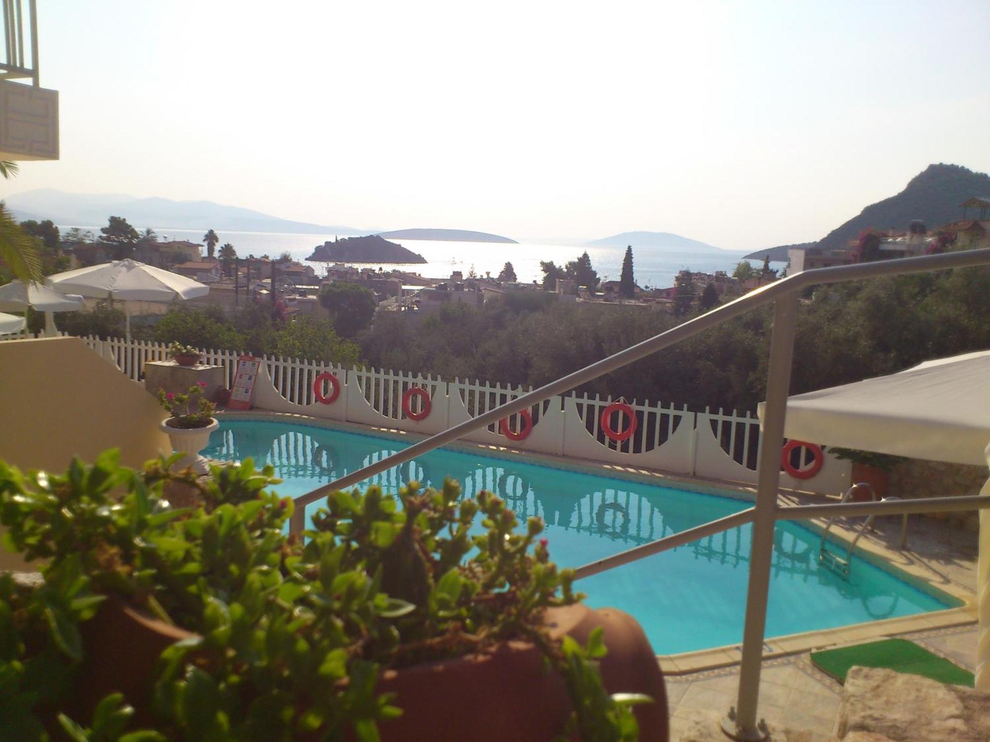 Viaros Hotel Apartments Tolón Dış mekan fotoğraf